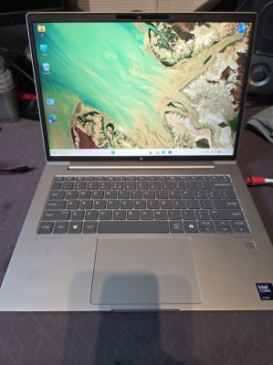 photo de HP EliteBook 640 G11 – Intel Core Ultra 5 IA