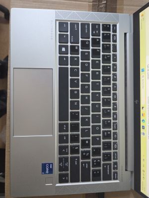 photo de hp_elitebook_830_g8_____i7/img_6a0d8bc4c4ff6.jpg