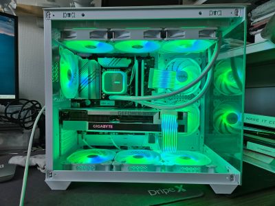 photo de PC Gamer Premium Full White ARGB