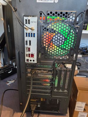 photo de pc_gamer_ultra_haut_de_gamme/img_68ff9597d0975.jpg